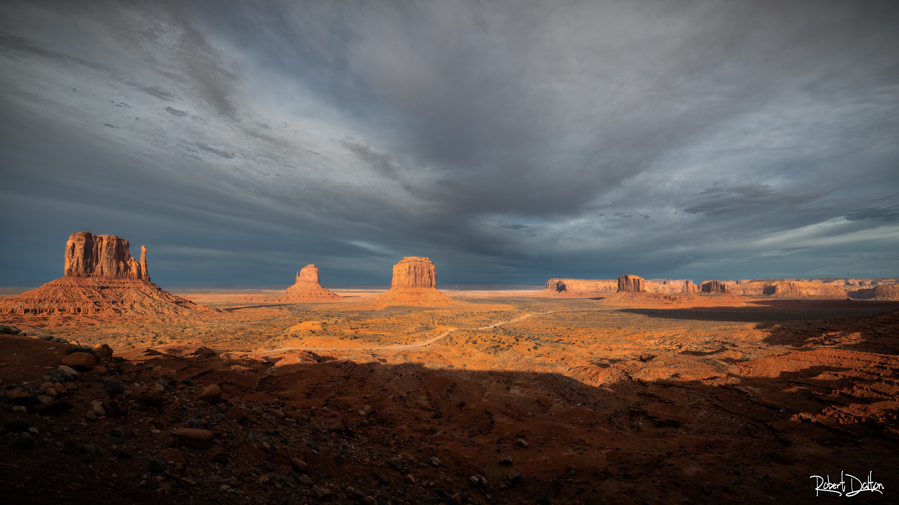 Sonnenuntergang im Monument Valley, Arizona